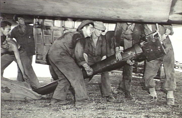 105mm howitzer unloaded near Buna-Gona front