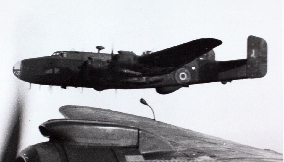 15 Handley Page Halifax (15833937961)