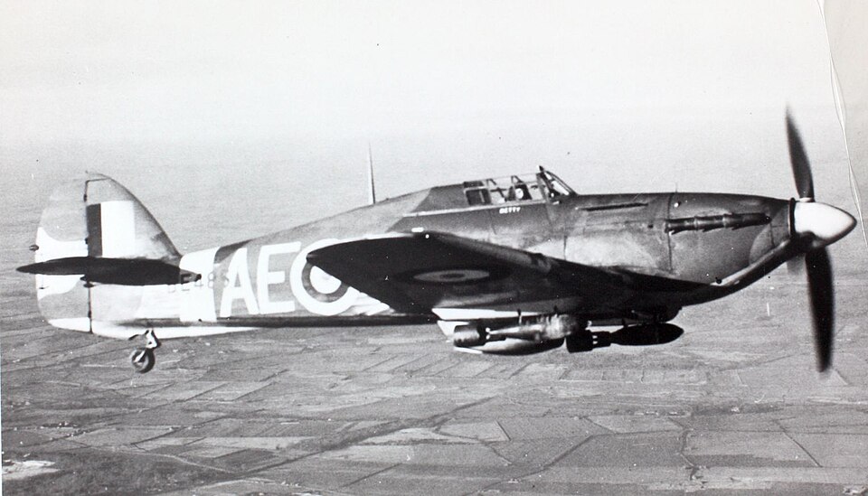 15 Hawker Hurricane (15216077034)