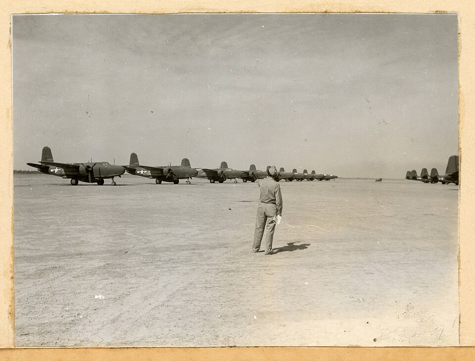 181 Airplanes in field - USACE-p15141coll5-9407