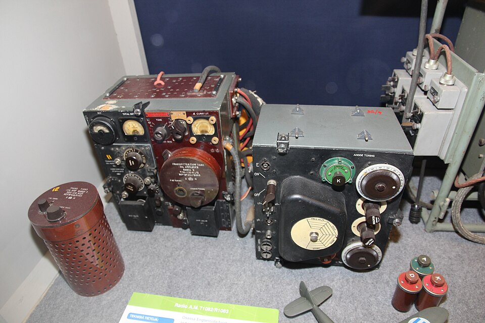 A.M. T1082 R1083 radio Bristol Blenheim