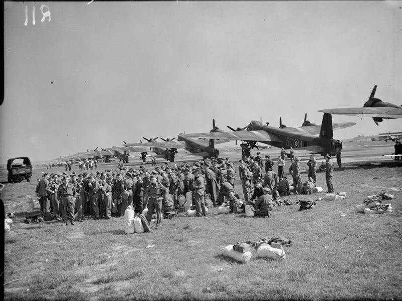 Royal Air Force- Fighter Command, No. 38 (airborne Forces) Group RAF. CL2428