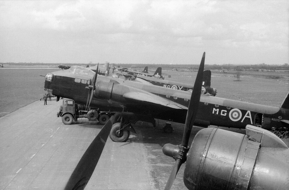 Royal Air Force Bomber Command, 1942-1945. CH5282